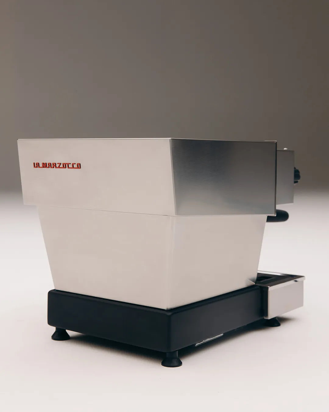 La Marzocco Linea Micra Acciaio spazzolato, vista posteriore